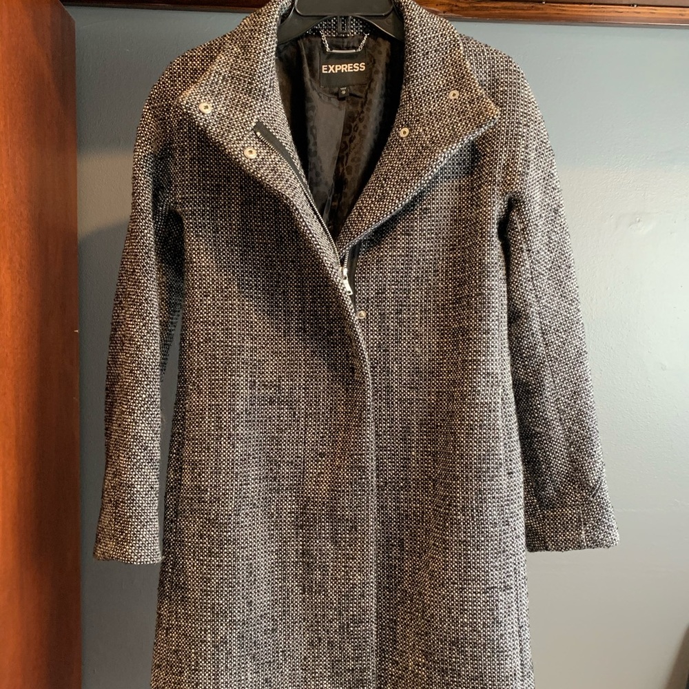 Women’s Express coat. XS. Trench Tweed